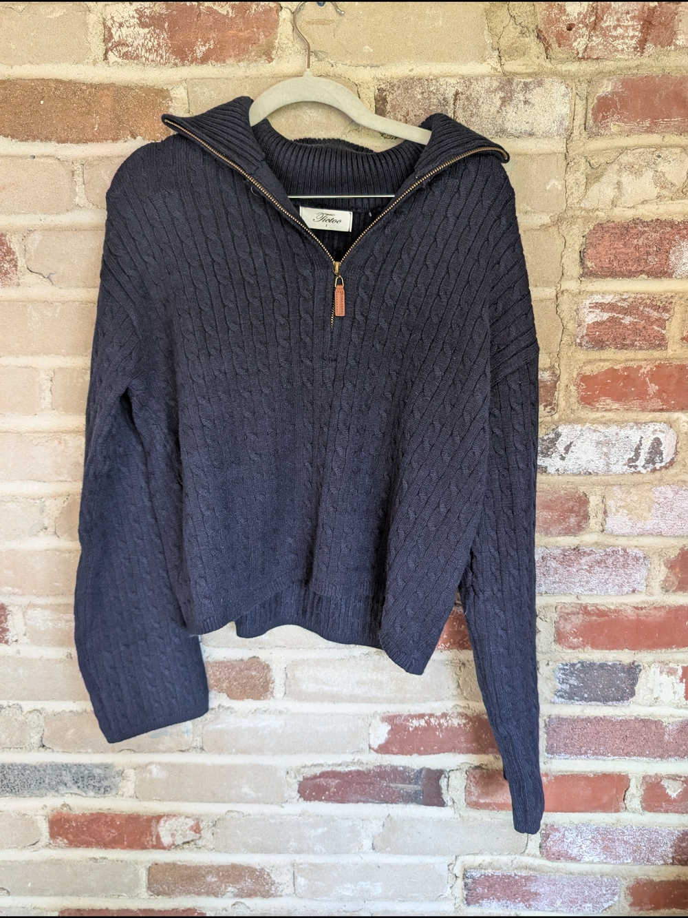 Women's s Dark Navy Zip-Front Cable Knit Sweater